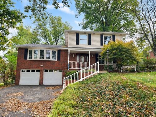 2365 Harrison City Rd, Murrysville, PA, 15632-8912 | Card Image