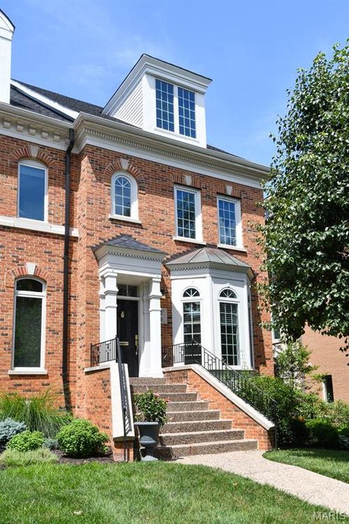 20 Brighton Way, Clayton, MO, 63105-1610 | Card Image