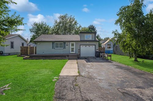 6114 245th Avenue, Paddock Lake, WI, 53168 | Card Image