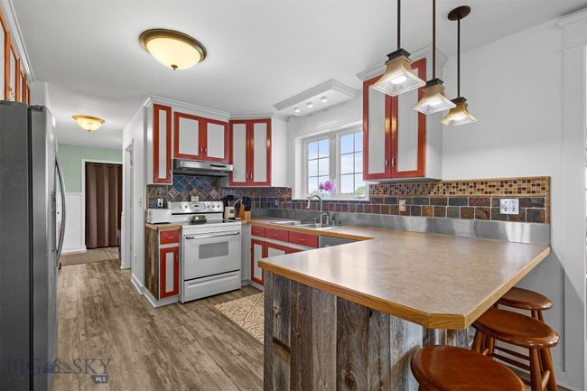 605 E Cameron Bridge Rd, House other with 3 bedrooms, 3 bathrooms and null parking in Bozeman MT | Image 26