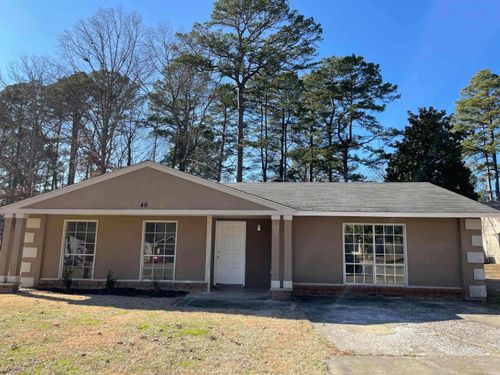 49 Saxony Cir, Little Rock, AR, 72209-6367 | Card Image