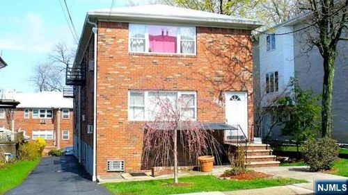 2443 3rd St, Fort Lee, NJ, 07024-4025 | Card Image