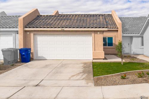 7366 E 37th St, Yuma, AZ, 85365-3729 | Card Image