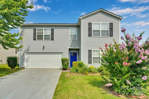 1828 Rustic Barn Dr, Huntersville, NC, 28078-3621 | Card Image