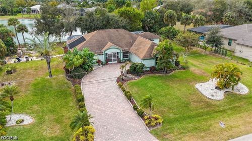 1814 Sw 18th Ter, Cape Coral, FL, 33991-3122 | Card Image