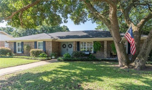 6607 Chimney Top Dr N, Mobile, AL, 36695-2610 | Card Image