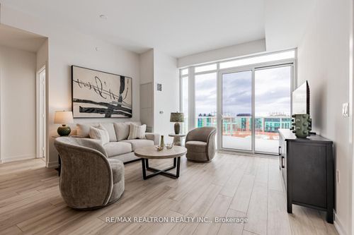 620-333 Sunseeker Ave, Innisfil, ON, L9S0R6 | Card Image