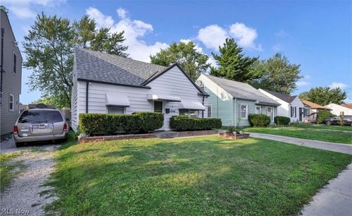 13514 Bennington Ave, Cleveland, OH, 44135-4947 | Card Image