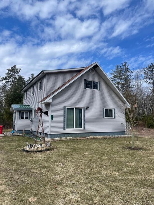 7080 E Grand Lake Rd, Presque Isle, MI, 49777-8635 | Card Image