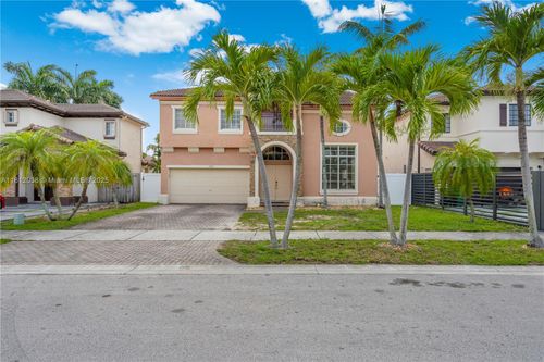 1724 Sw 154th Path, Miami, FL, 33185-5811 | Card Image