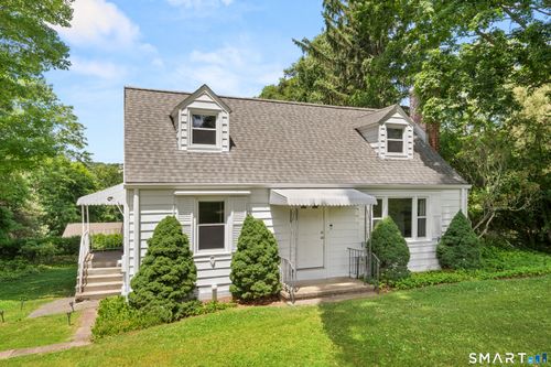 63 Valleyview Road, Fairfield, CT, 06824 | Card Image