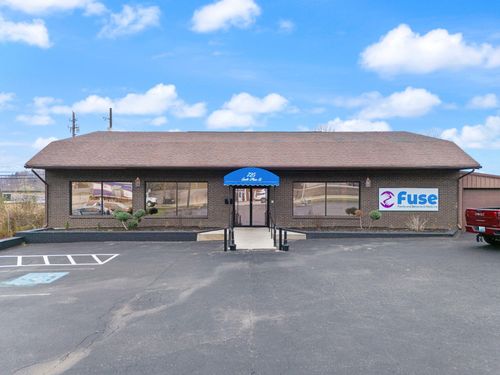 725 S Main St, London, KY, 40741-1903 | Card Image