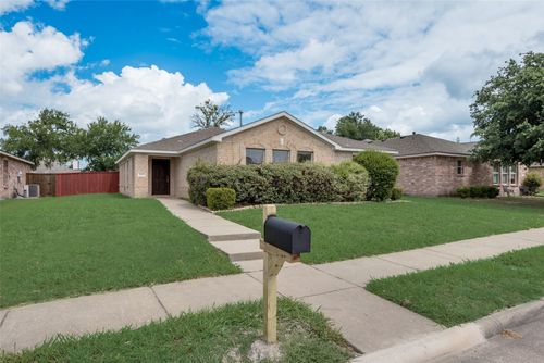 2133 Lone Pecan Drive, Mesquite, TX, 75181 | Card Image