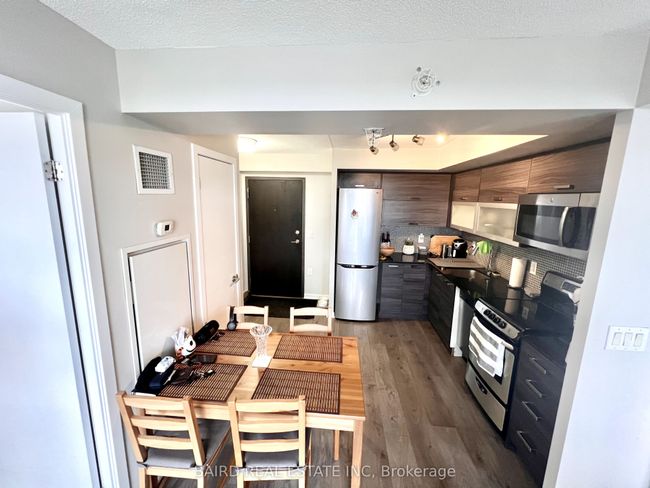 1718E - 36 Lisgar St, Condo with 2 bedrooms, 2 bathrooms and null parking in Toronto ON | Image 9