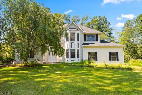 11 Darlington Dr, Rockaway, NJ, 07866-4524 | Card Image