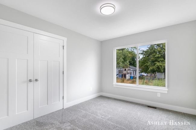 98 Chase Court Nw, House other with 2 bedrooms, 2 bathrooms and null parking in Kent City MI | Image 13