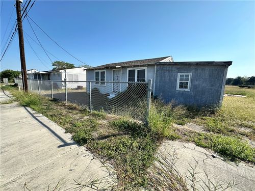 2047 Tuloso Rd, Corpus Christi, TX, 78409-2121 | Card Image