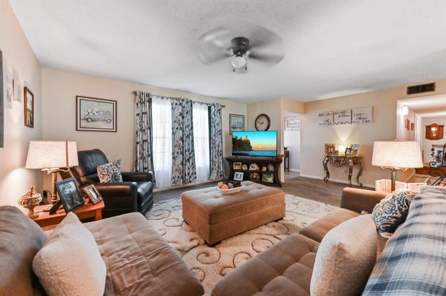 2104 S 26 Th St, House other with 3 bedrooms, 2 bathrooms and null parking in Fort Pierce FL | Image 7