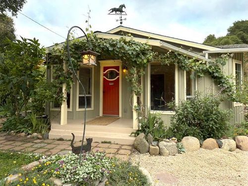 122 Strawberry Canyon Rd, Royal Oaks, CA, 95076-9283 | Card Image