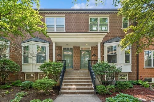 apt-c-250 W Scott St, Chicago, IL, 60610-1854 | Card Image