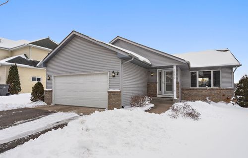 1550 Deerfield Rd, Waconia, MN, 55387-9736 | Card Image