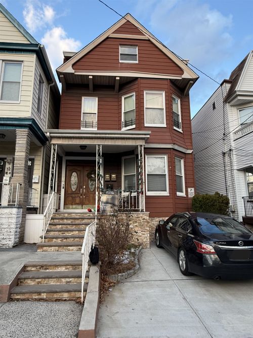 apt-1-30 Danforth Ave, Jersey City, NJ, 07305-1997 | Card Image