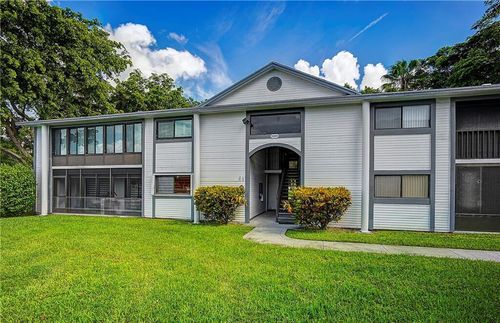102-15469 Lakes Of Delray Blvd, Delray Beach, FL, 33484-4411 | Card Image