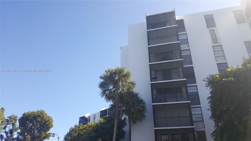 apt-412-3401 N Country Club Dr, Aventura, FL, 33180-1771 | Card Image