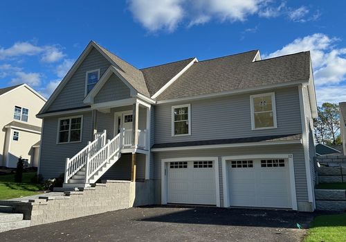 12 Juliana Ave, Nashua, NH, 03064 | Card Image