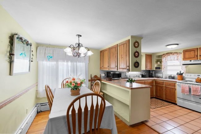 12 Sunset Dr, House other with 5 bedrooms, 2 bathrooms and null parking in Somersworth NH | Image 19