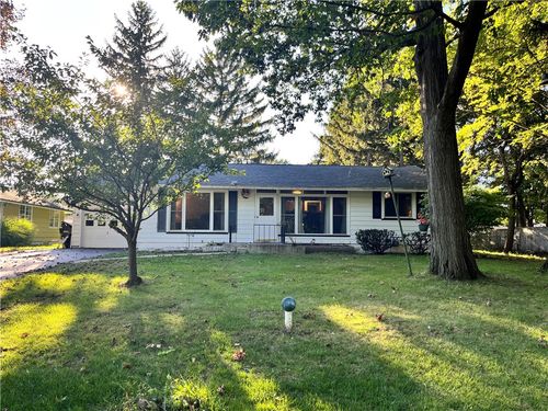 3 Ingram Dr, Gates, NY, 14624-2906 | Card Image