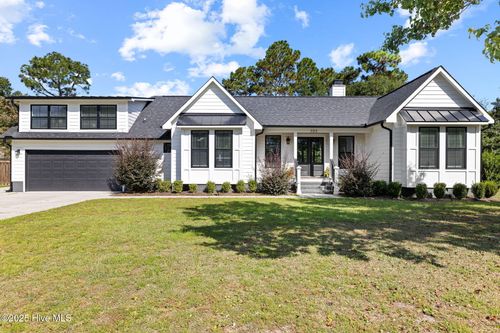 323 Wiregrass Rd, Wilmington, NC, 28405-3839 | Card Image