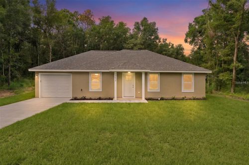 106 Sequoia Trl, Ocklawaha, FL, 32179-4315 | Card Image