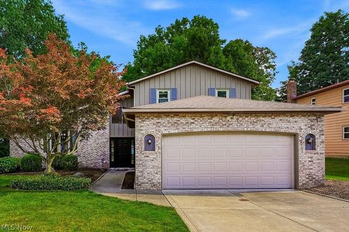 14433 Trenton Avenue, Strongsville, OH, 44136 | Card Image
