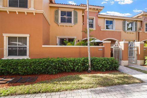 5007-4926 Spinnaker Dr, Fort Lauderdale, FL, 33312-5230 | Card Image