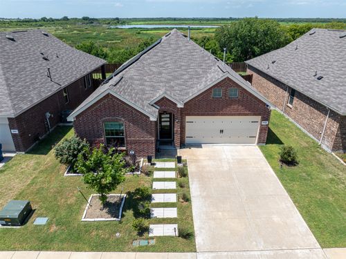 2529 Real Quiet Dr, Forney, TX, 75126-2796 | Card Image