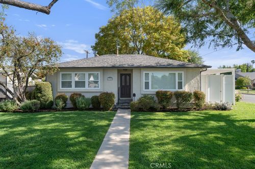 13903 Hesby Street, Sherman Oaks, CA, 91423 | Card Image