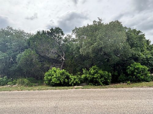 1684 Westview Court Dr, Canyon Lake, TX, 78133-5031 | Card Image