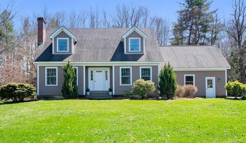 54 Autumn Ln, Bristol, VT, 05443-5200 | Card Image