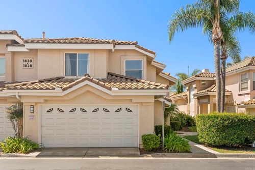 1828 Monserrat Way, Vista, CA, 92081-7012 | Card Image