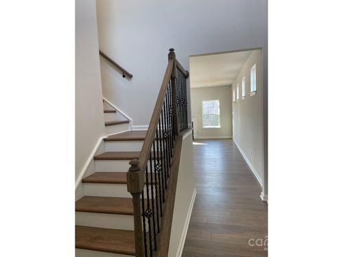 15904 Capps Rd, Charlotte, NC, 28278-0258 | Card Image