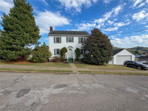 800 Elm St, Martins Ferry, OH, 43935-1210 | Card Image