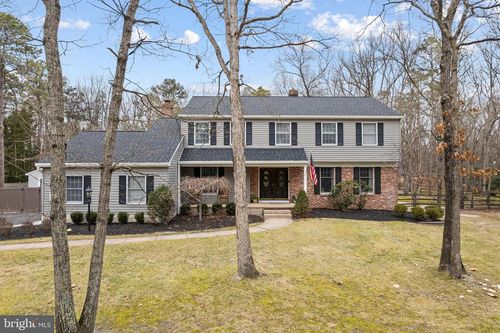 8 Wethersfield Dr, Medford, NJ, 08055-3304 | Card Image