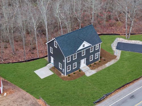 335 Raymond Rd, Chester, NH, 03036-4131 | Card Image