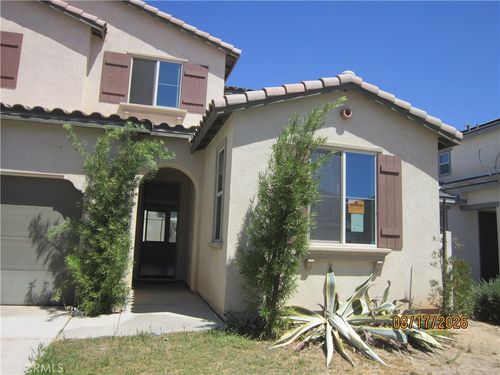 6101 Mariposa, Banning, CA, 92220 | Card Image