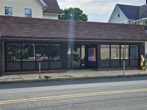 1813 Main St, Northampton, PA, 18067-1510 | Card Image