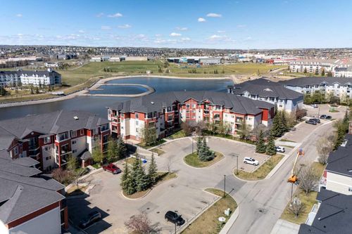 114-156 Country Village Circle Ne, Calgary, AB, T3K0E5 | Card Image