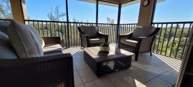 APT-301 - 10091 Lake Cove Dr, Condo with 3 bedrooms, 2 bathrooms and null parking in Fort Myers FL | Image 7