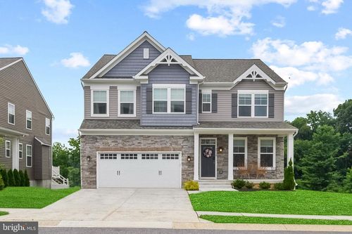 2718 Town View Cir, NEW WINDSOR, MD, 21776-8710 | Card Image