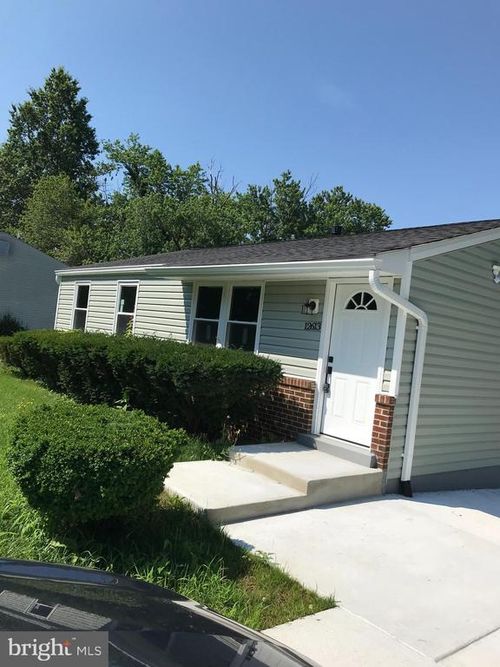 12613 Lunan Rd, CLINTON, MD, 20735-1134 | Card Image